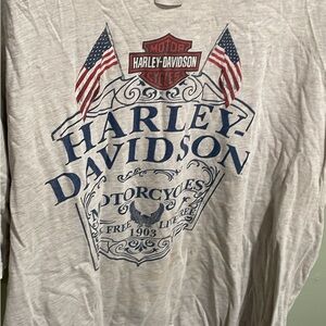 Harley-Davidson Light Gray T-Shirt with Flag Design